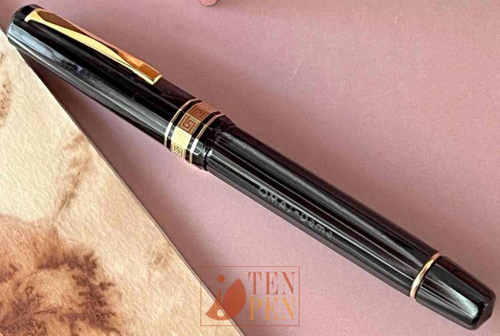 OMAS DAMA GRAY PEARL LINED CELLULOID - GREAT NIB - EF | Tenpen